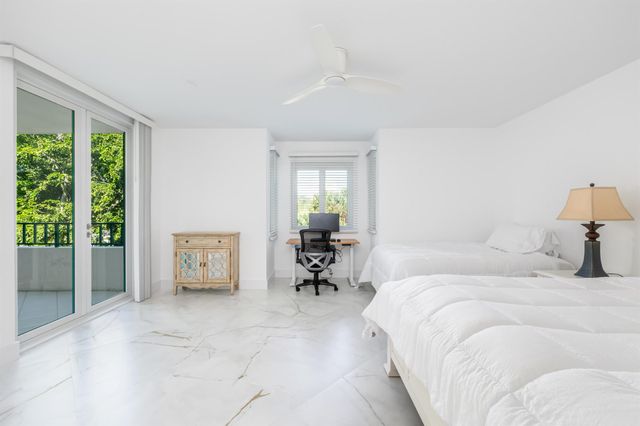 100 SE 5th Avenue 304, Boca Raton, FL 33432