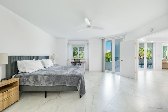 100 SE 5th Avenue 304, Boca Raton, FL 33432