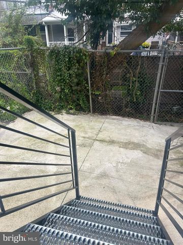 1447 N EDGEWOOD ST, Philadelphia, PA 19151