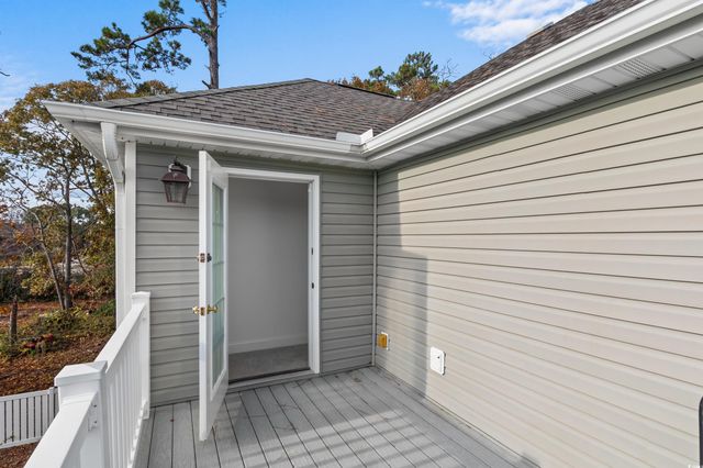 620 S Palmetto Way, Surfside Beach, SC 29575