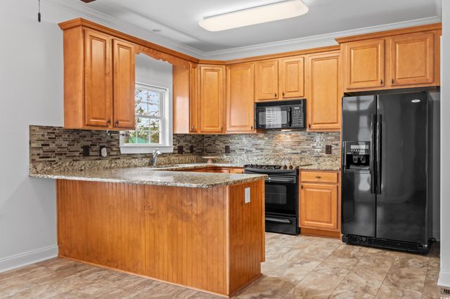 620 S Palmetto Way, Surfside Beach, SC 29575