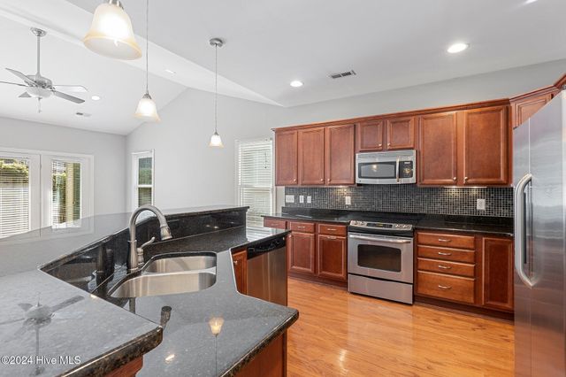 7 Elk Ridge Lane, Southern Pines, NC 28387