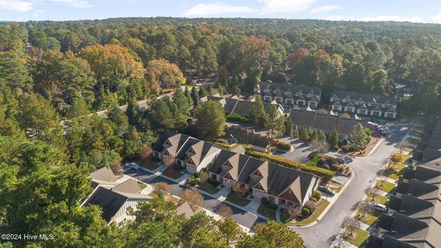 7 Elk Ridge Lane, Southern Pines, NC 28387