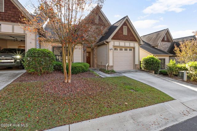 7 Elk Ridge Lane, Southern Pines, NC 28387