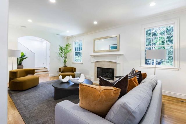 11722 Putter Way, Los Altos, CA 94024