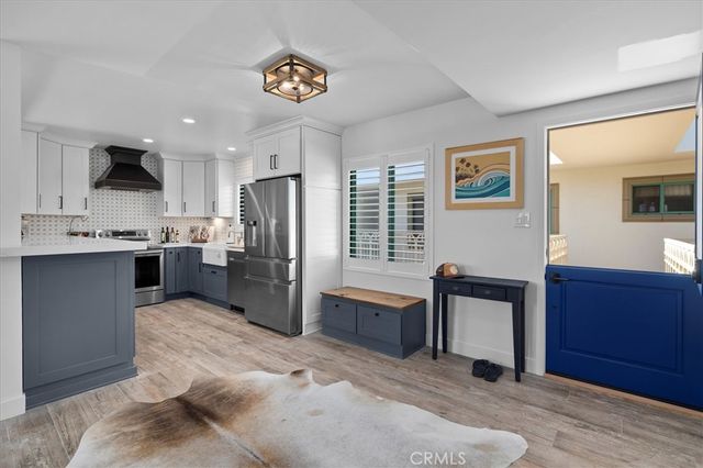 201 Calle Miramar 29, Redondo Beach, CA 90277