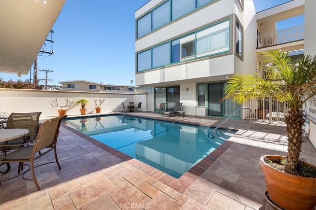201 Calle Miramar 29, Redondo Beach, CA 90277