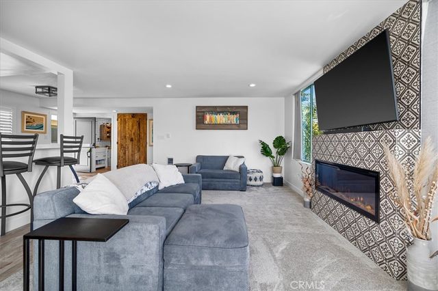 201 Calle Miramar 29, Redondo Beach, CA 90277