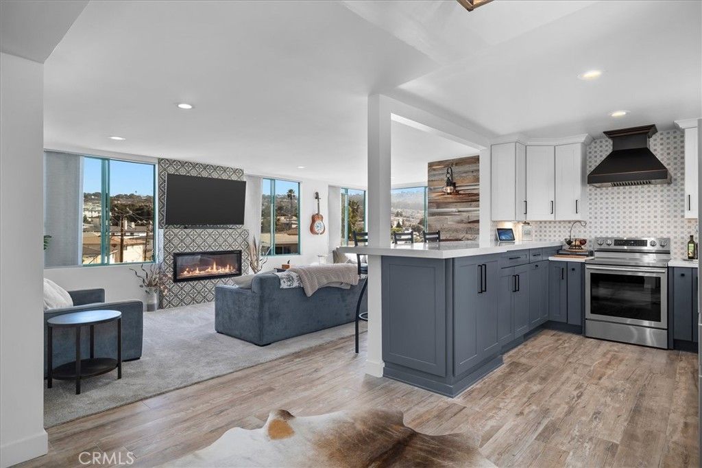201 Calle Miramar 29, Redondo Beach, CA 90277