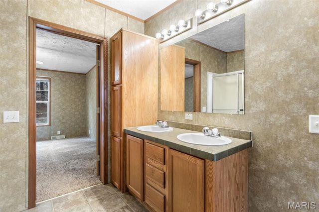 3900 Rice Road, Hillsboro, MO 63050