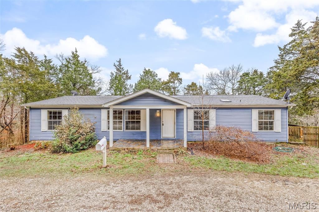 3900 Rice Road, Hillsboro, MO 63050