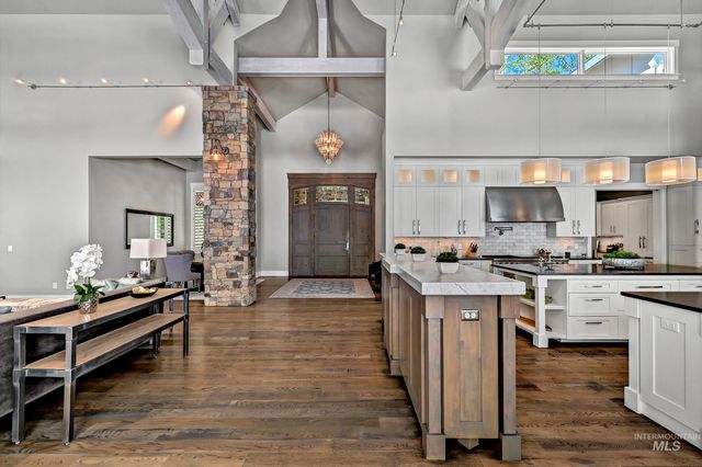 2164 W Holly Mountain Drive, Eagle, ID 83616