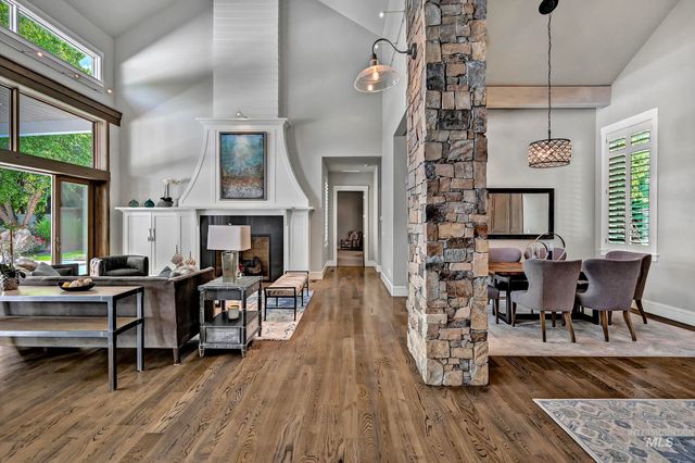 2164 W Holly Mountain Drive, Eagle, ID 83616