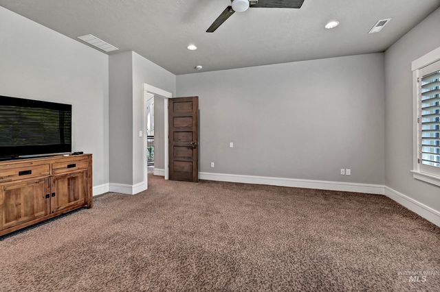 2164 W Holly Mountain Drive, Eagle, ID 83616