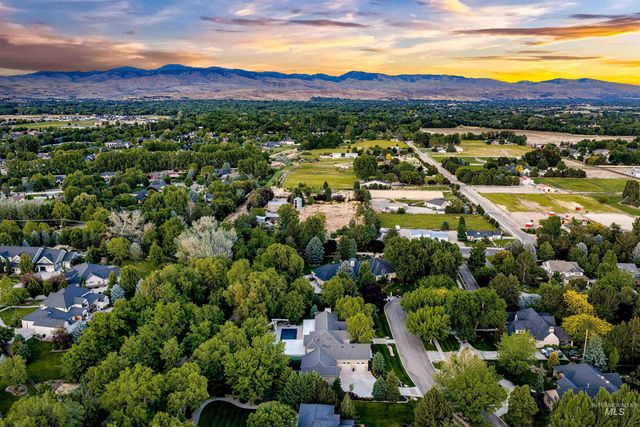 2164 W Holly Mountain Drive, Eagle, ID 83616
