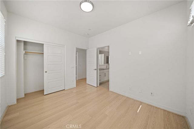 229 Radial, Irvine, CA 92618