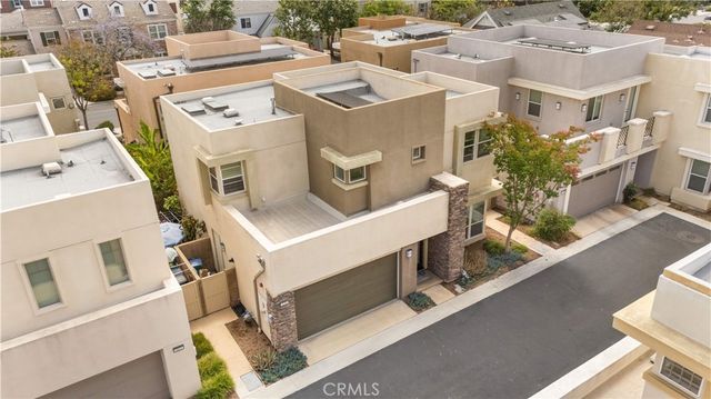 229 Radial, Irvine, CA 92618