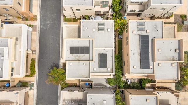 229 Radial, Irvine, CA 92618