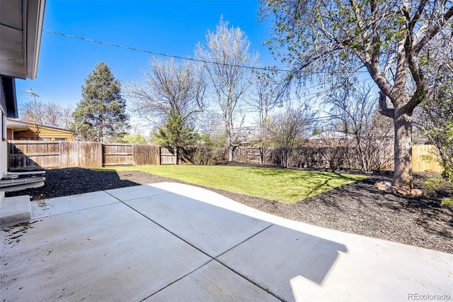 136 Agate Way, Broomfield, CO 80020
