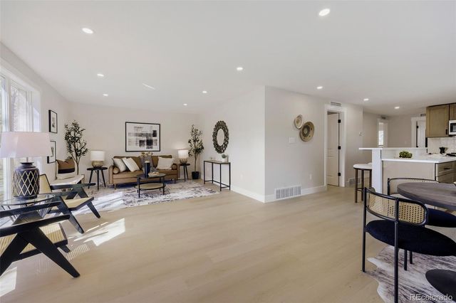 136 Agate Way, Broomfield, CO 80020