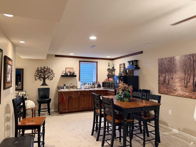 3713 Shadow Wood Lane, Manhattan, KS 66503