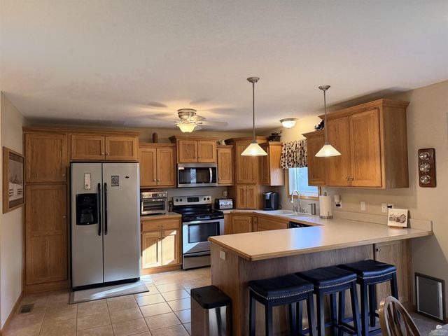 3713 Shadow Wood Lane, Manhattan, KS 66503