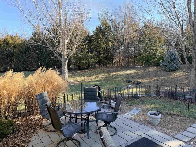 3713 Shadow Wood Lane, Manhattan, KS 66503