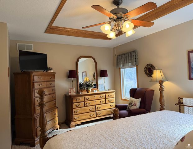 3713 Shadow Wood Lane, Manhattan, KS 66503