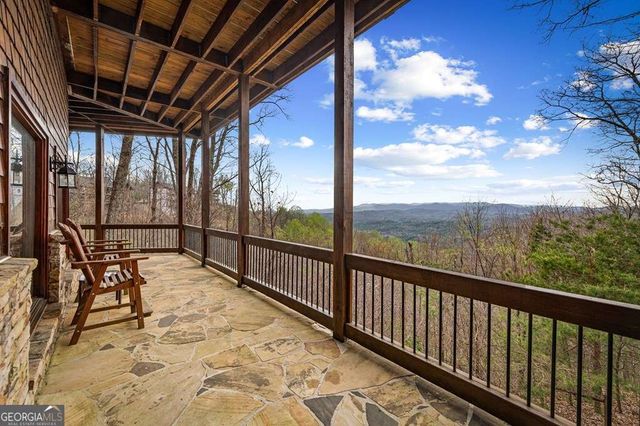 602 Overlook Drive, Blue Ridge, GA 30513
