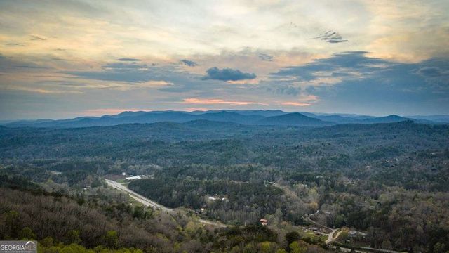 602 Overlook Drive, Blue Ridge, GA 30513