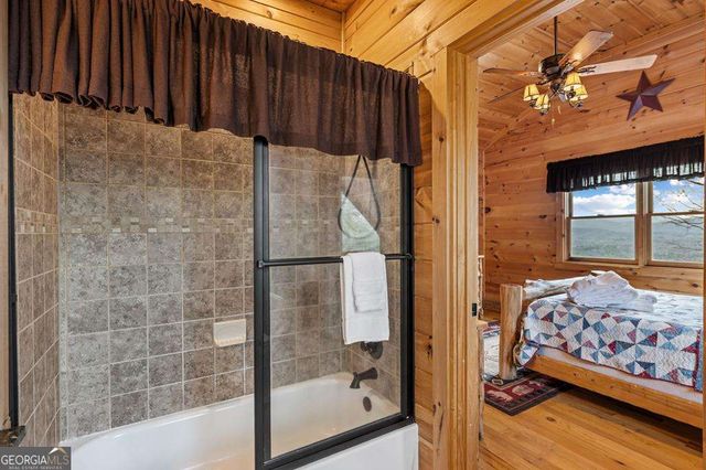 602 Overlook Drive, Blue Ridge, GA 30513