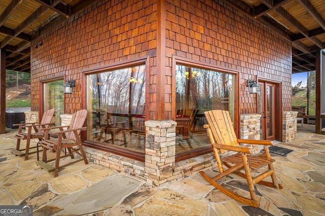 602 Overlook Drive, Blue Ridge, GA 30513