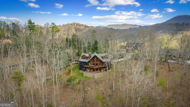 602 Overlook Drive, Blue Ridge, GA 30513