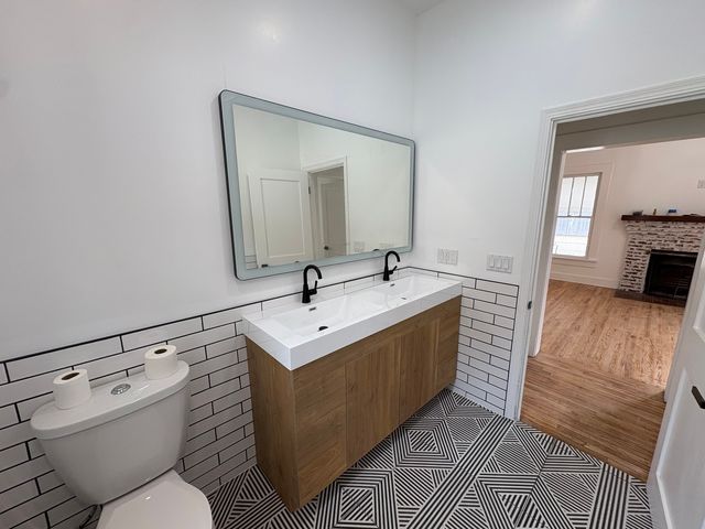 200 A E Thorn Street, Marion, IL 62959