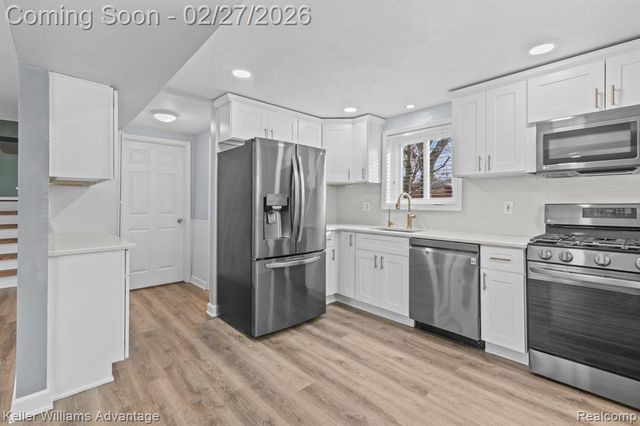 39110 Orangelawn Street, Livonia, MI 48150