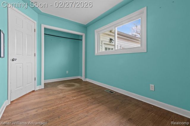 39110 Orangelawn Street, Livonia, MI 48150