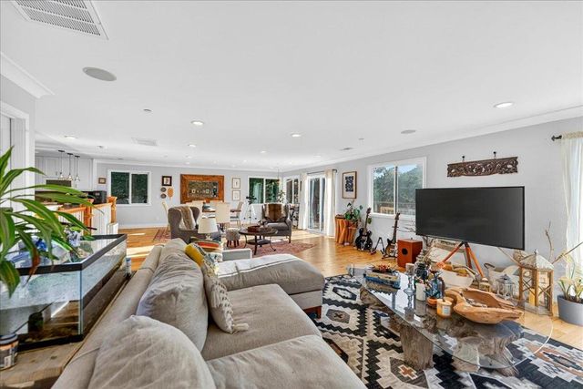 38047 Stenhammer Drive, Fremont, CA 94536