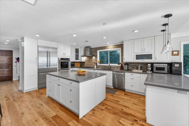 38047 Stenhammer Drive, Fremont, CA 94536