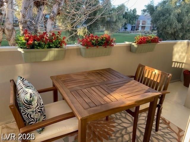 778 Oakmont Avenue 312, Las Vegas, NV 89109