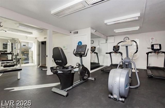 778 Oakmont Avenue 312, Las Vegas, NV 89109