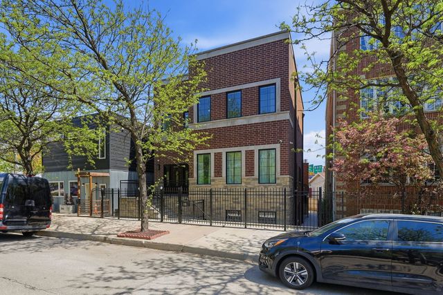 1443 N Cleaver Street, Chicago, IL 60642
