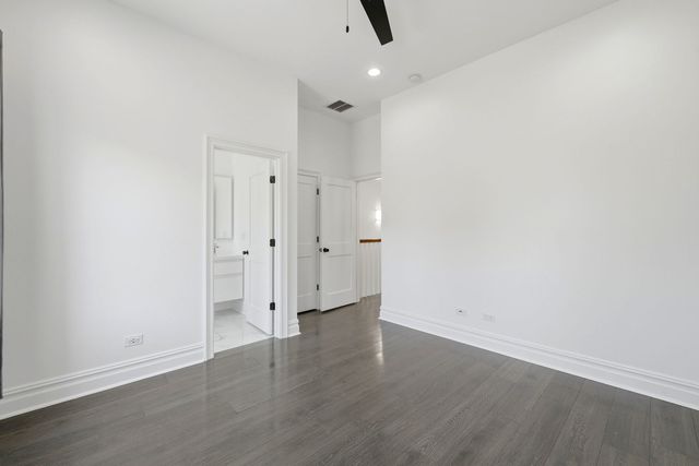 1443 N Cleaver Street, Chicago, IL 60642