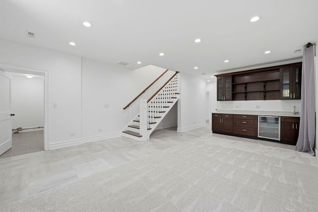 1443 N Cleaver Street, Chicago, IL 60642