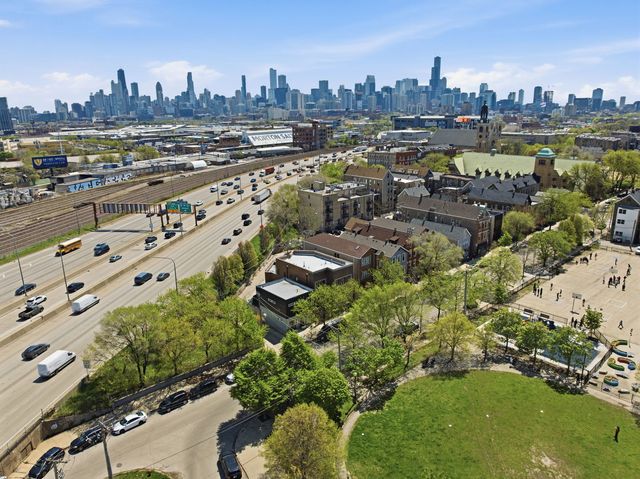 1443 N Cleaver Street, Chicago, IL 60642