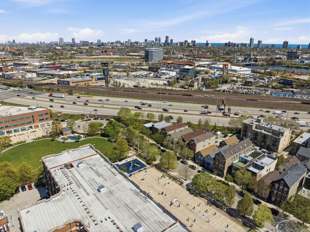 1443 N Cleaver Street, Chicago, IL 60642