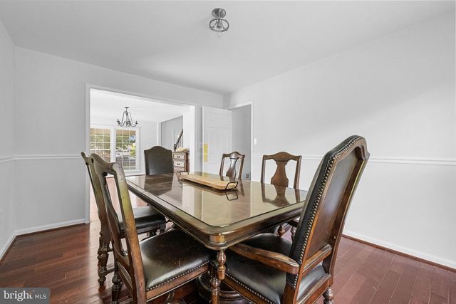8100 TALL TIMBER DR, Gainesville, VA 20155