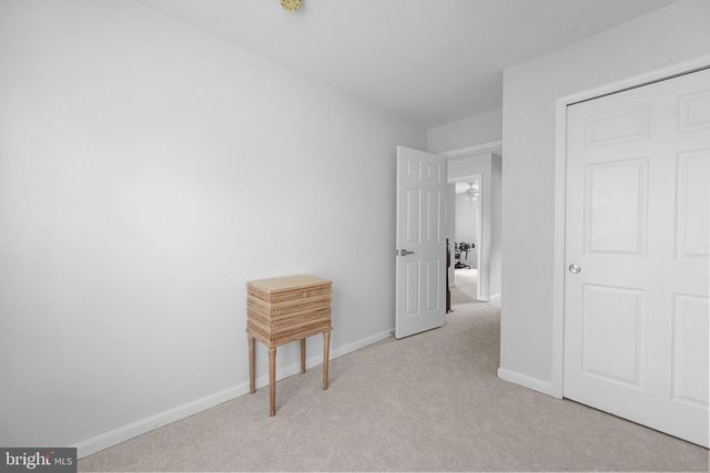 8100 TALL TIMBER DR, Gainesville, VA 20155