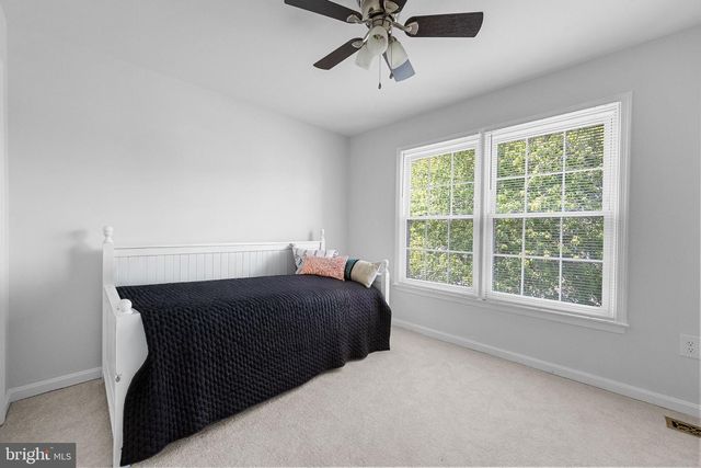 8100 TALL TIMBER DR, Gainesville, VA 20155