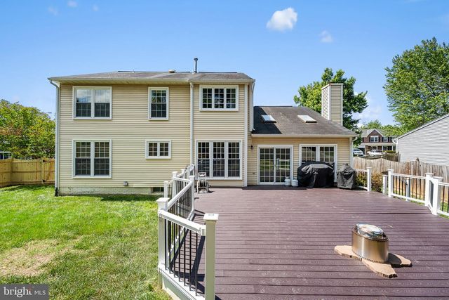 8100 TALL TIMBER DR, Gainesville, VA 20155