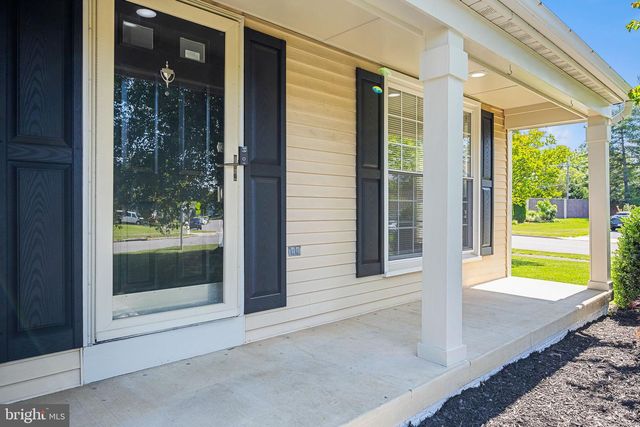 8100 TALL TIMBER DR, Gainesville, VA 20155
